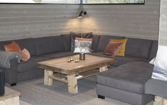 Hyttemøbler etter mål til Fåvang, her Ronja design